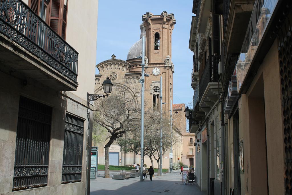 Coroleu House Barcelona Hostel ภายนอก รูปภาพ