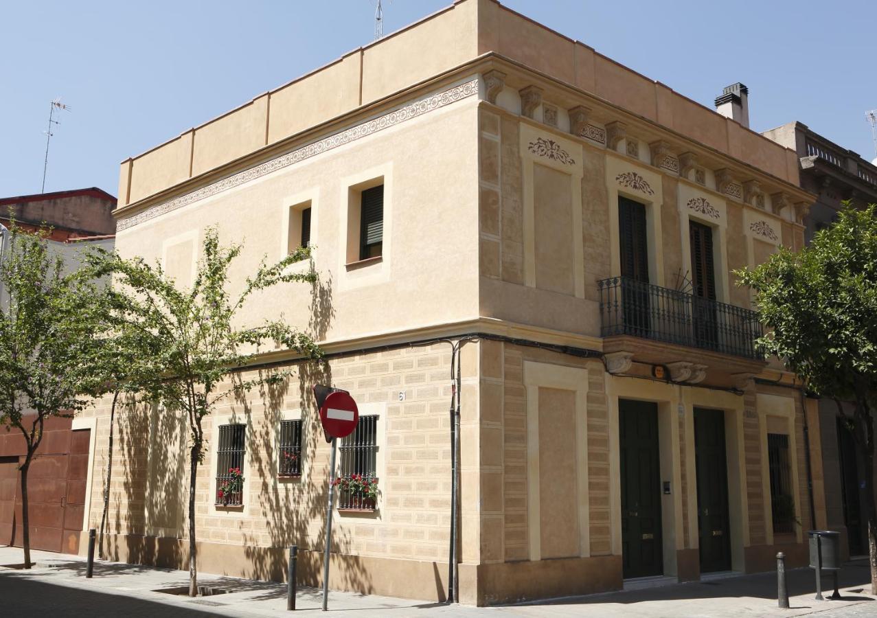 Coroleu House Barcelona Hostel ภายนอก รูปภาพ